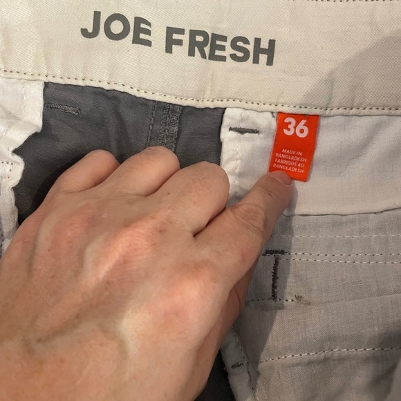 Two Men's Camoflauge Cargo Shorts 🤍 - Picture 4 of 5